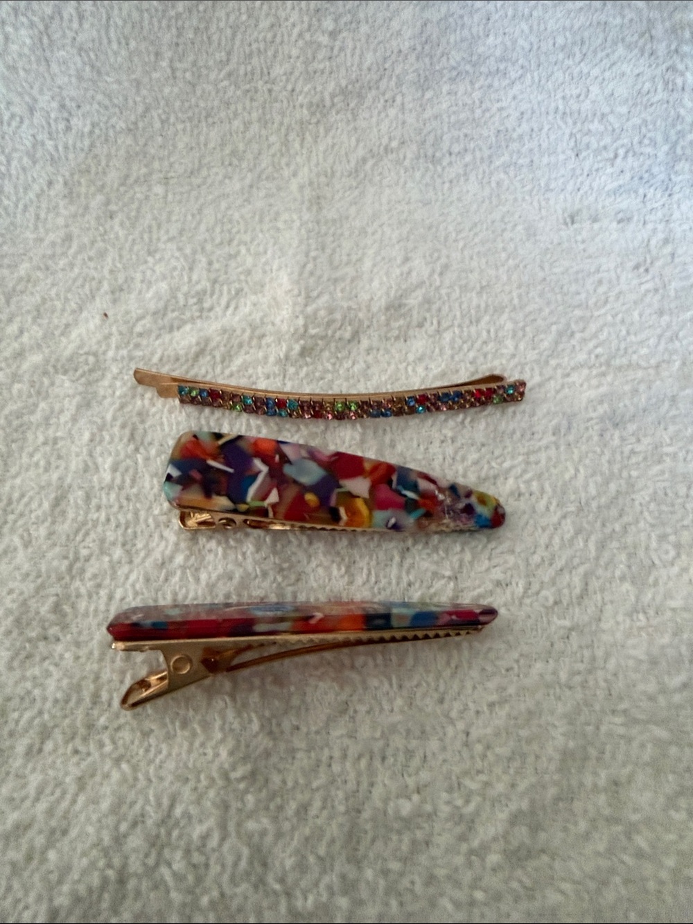 Multicolor Resin and Rhinestone Hair Clip Set - Women Accessories